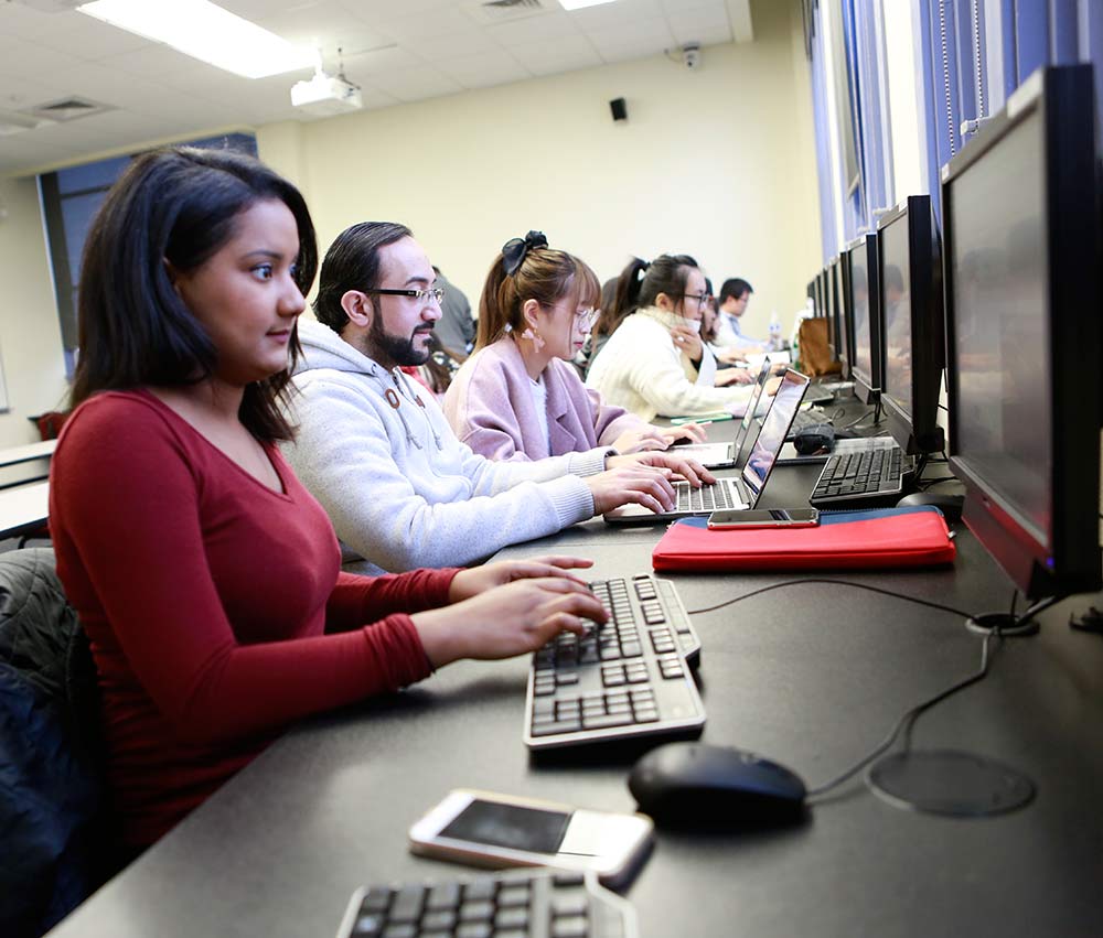 WOU students on computers in class