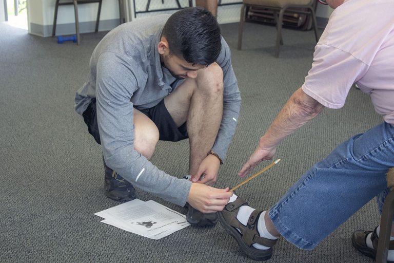 Exercise science students lead fitness program at senior center