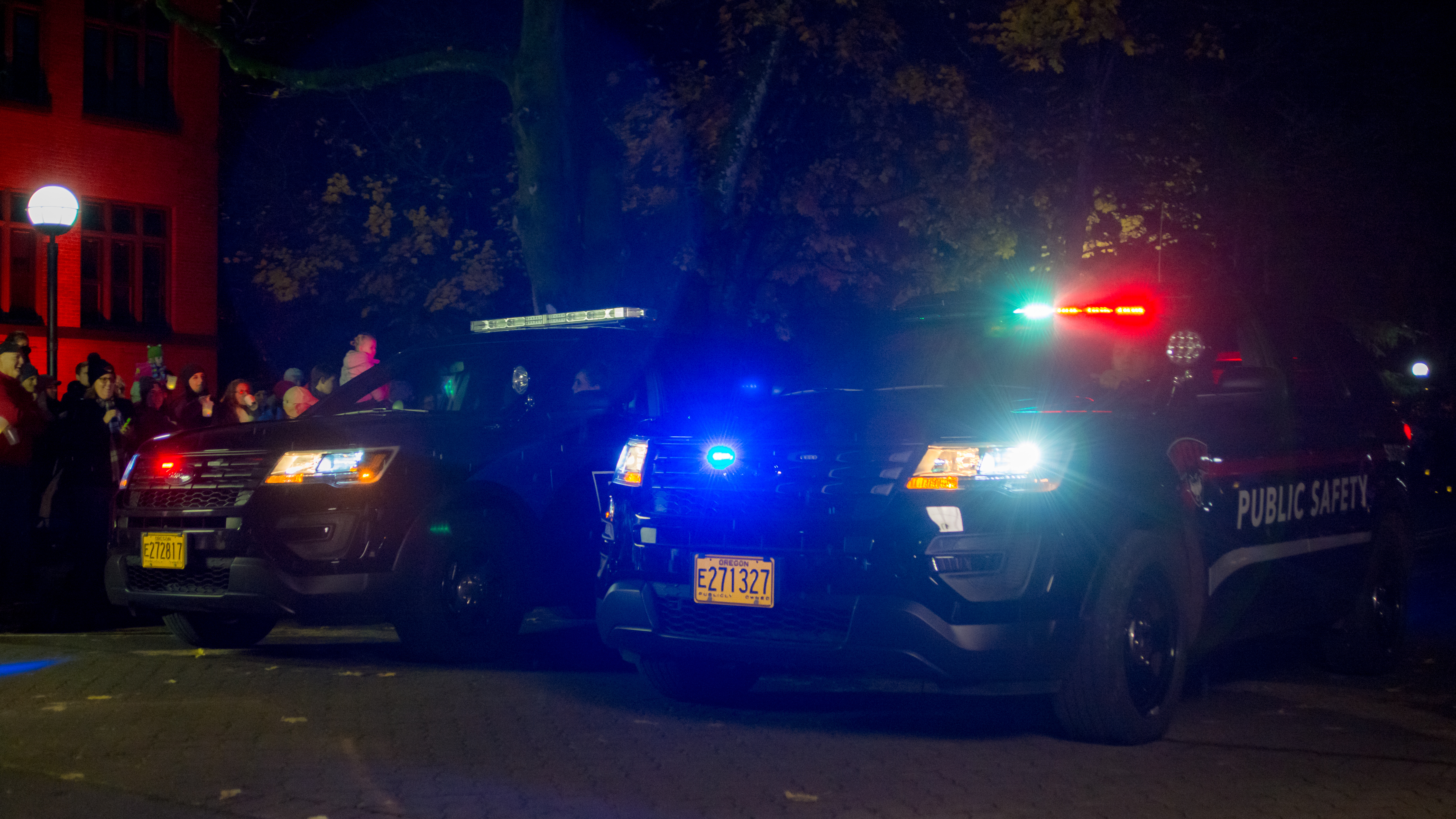 Suspicious activity alerts community