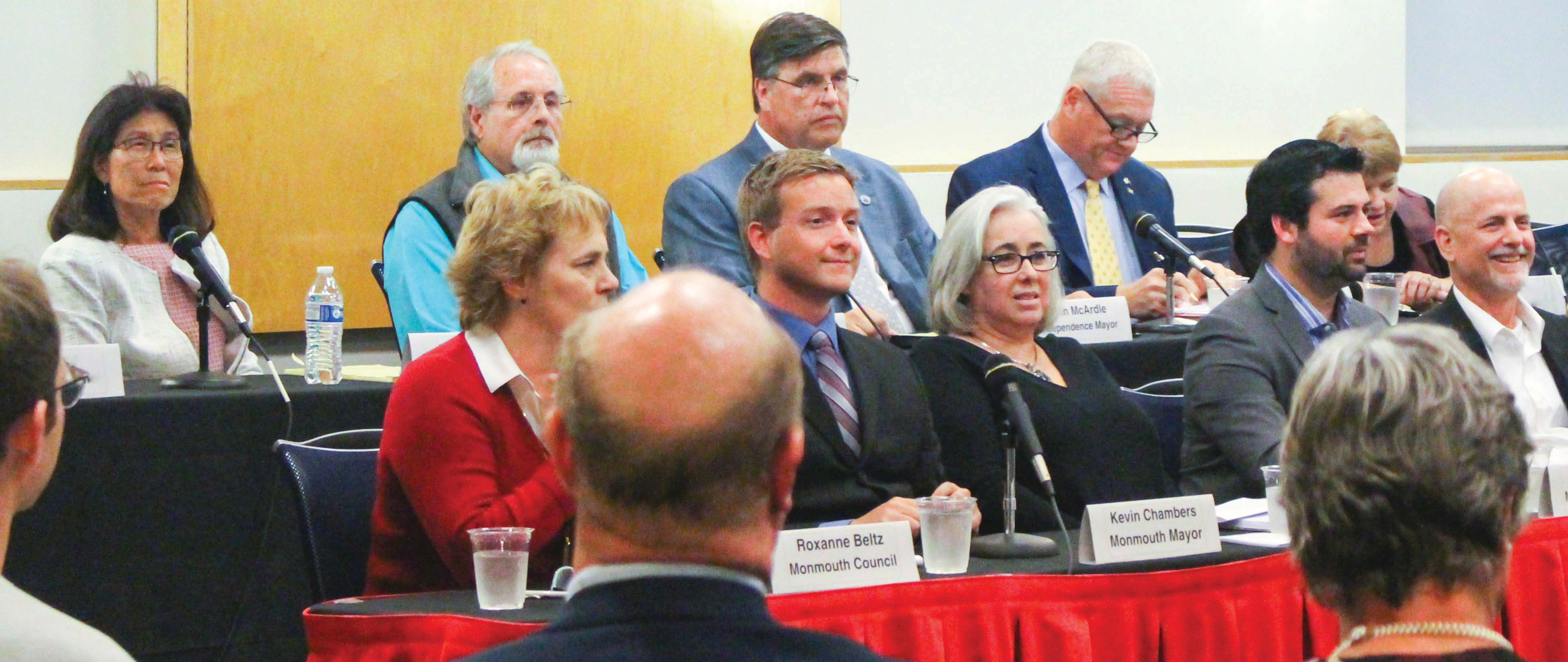 Western hosts a candidate forum