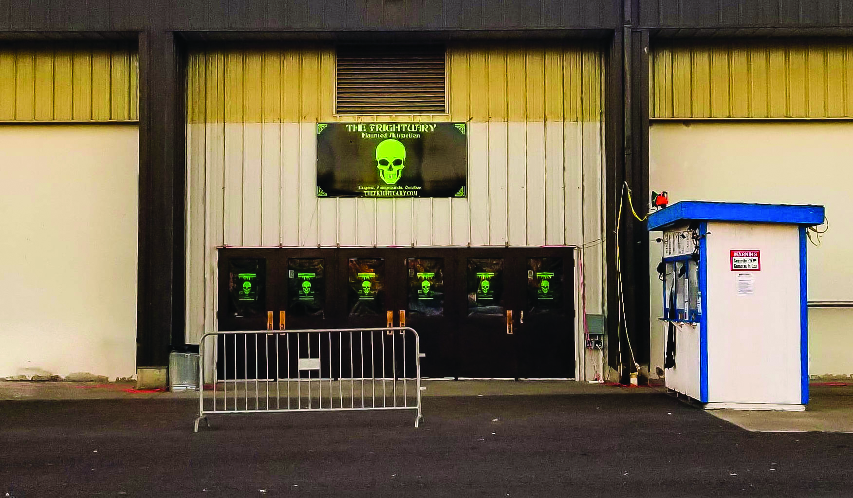 Nearby haunted houses inspired by Halloween