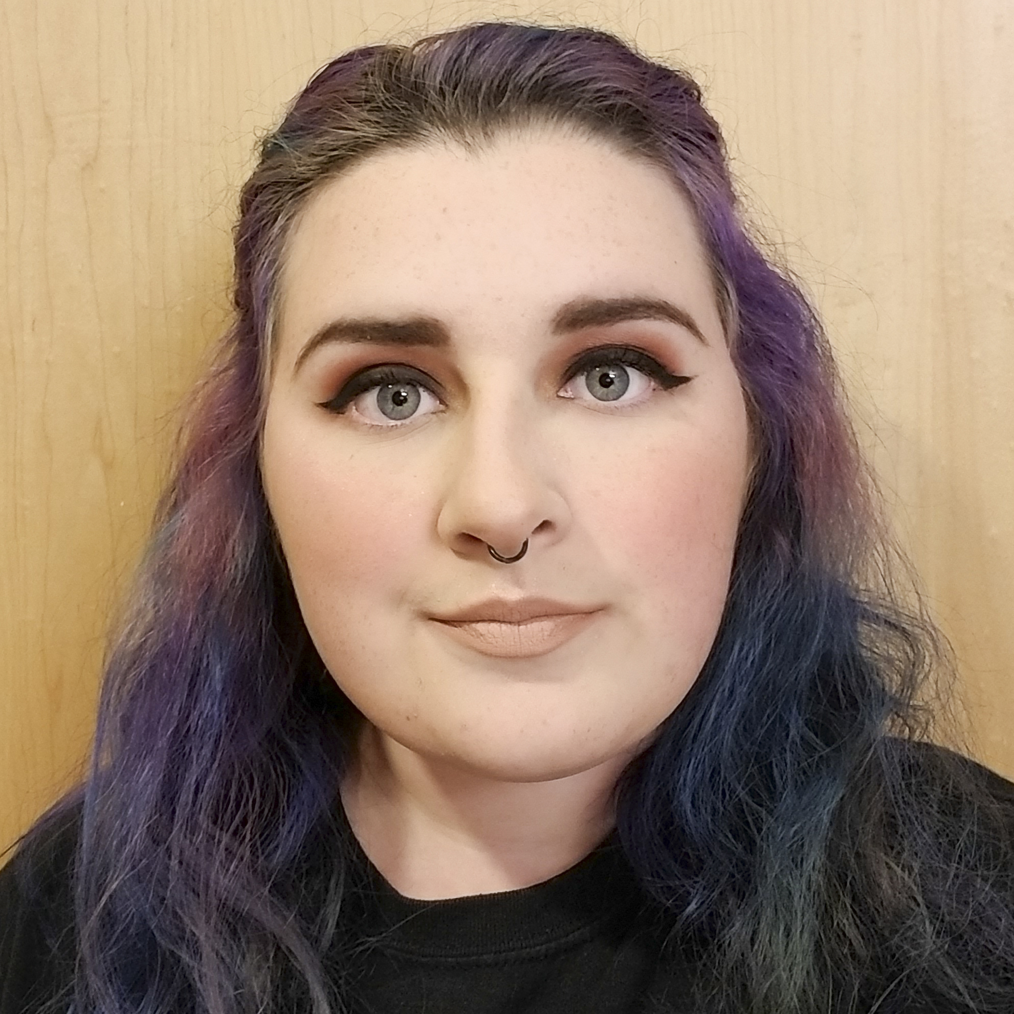 Step-by-step processes of fall inspired makeup