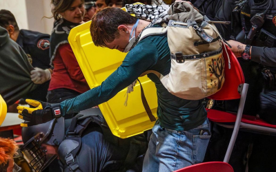 Students protest on college campus